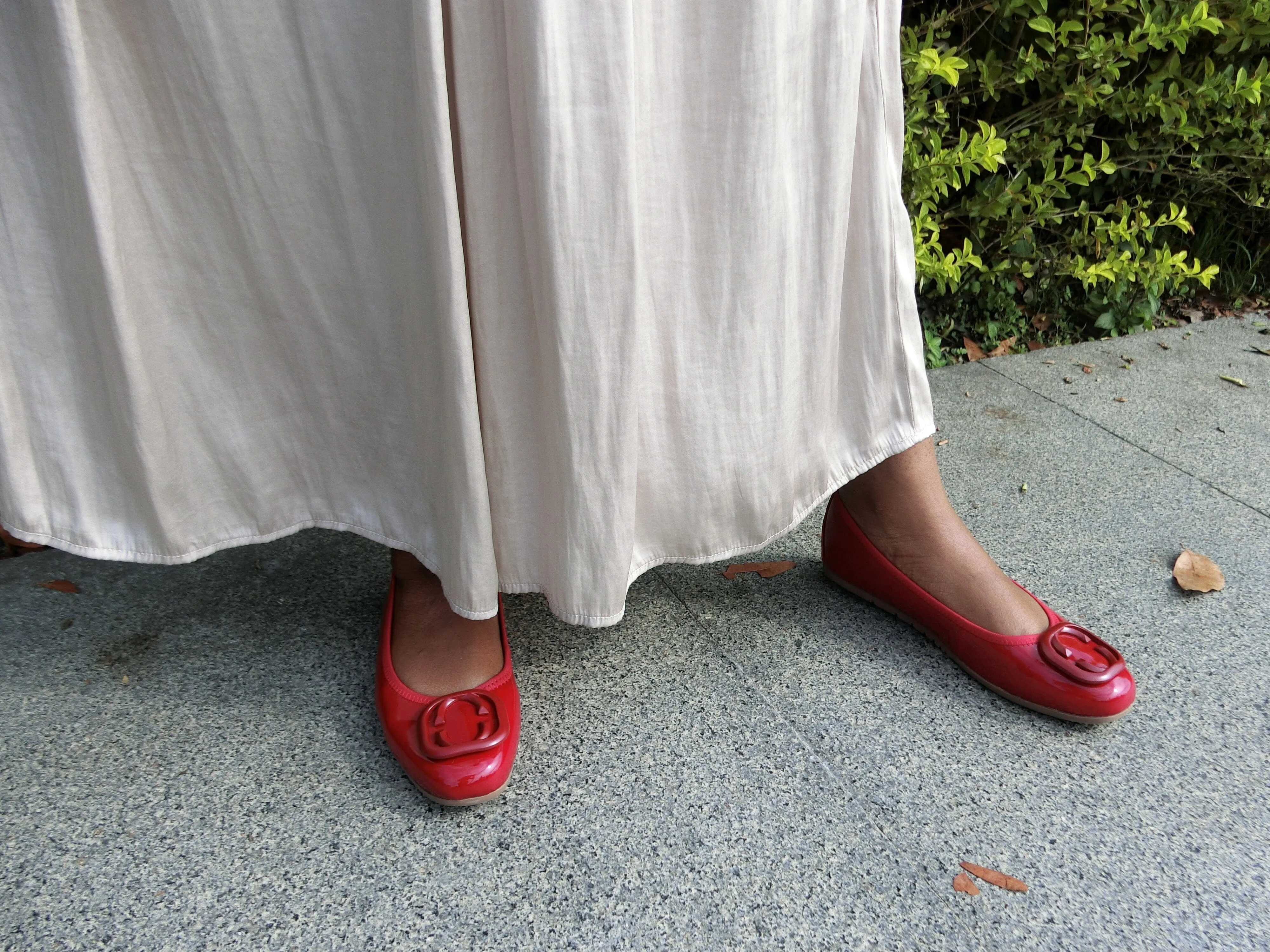 17W01 Leather buckle pumps with extra cushions (SALE)