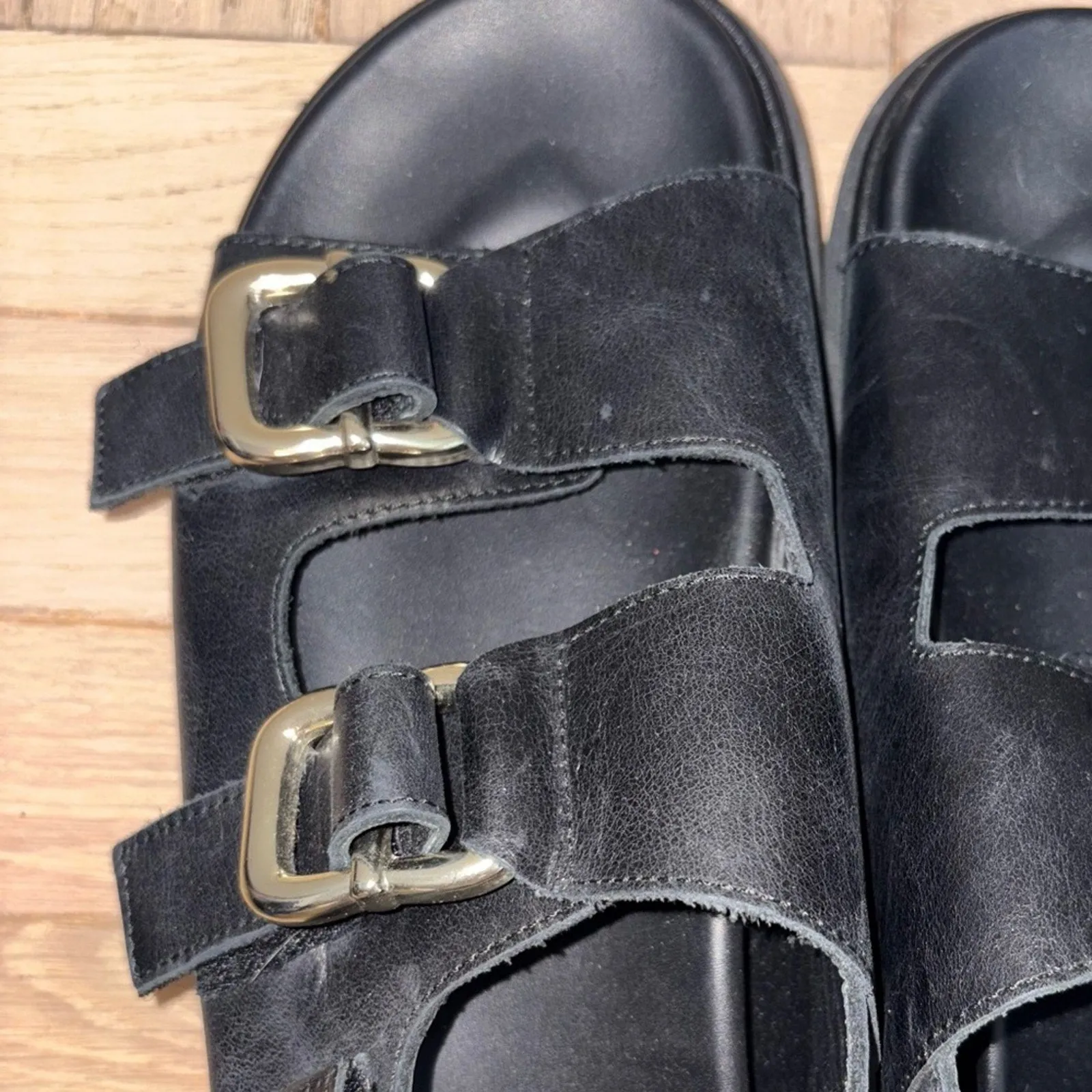 Alohas Harper Leather Chunky Buckle Sandals (W11) - (W11.5)
