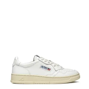 Autry Womens Medalist Low Leather / White / White Trainers