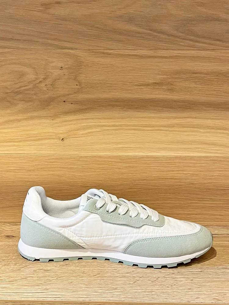Candice Cooper Plume Trainers Mint & White