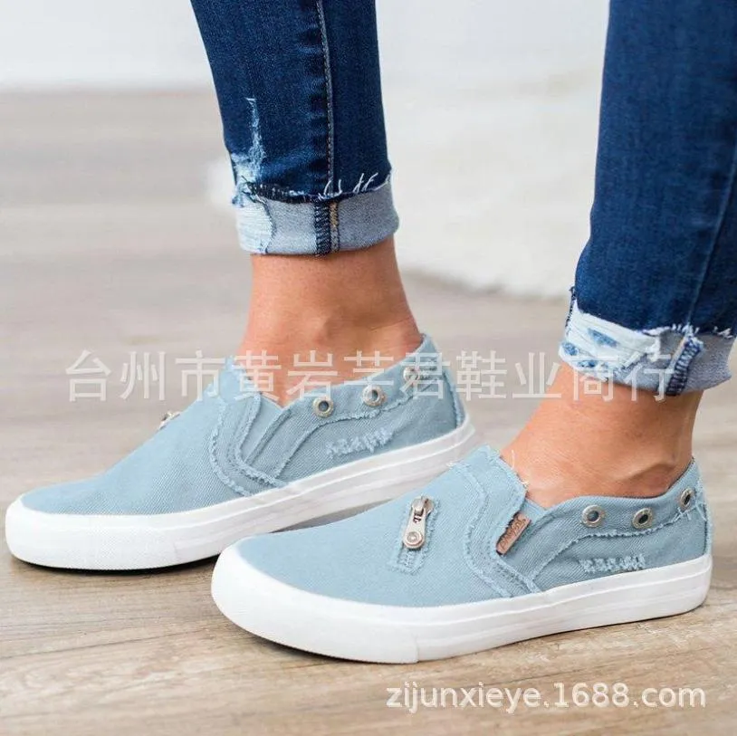 Chicvane Zipper Decoration Jean Fabric Slip-On Round Toe Platform Loafers
