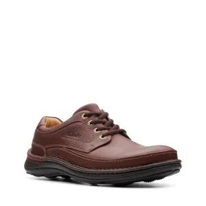 Clarks Mens Shoe Nature Three Mahogany Leather
