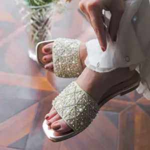 Coconut Barfi : Sandals - Kareena Kapoor Khan x Fizzy Goblet - Limited Edition