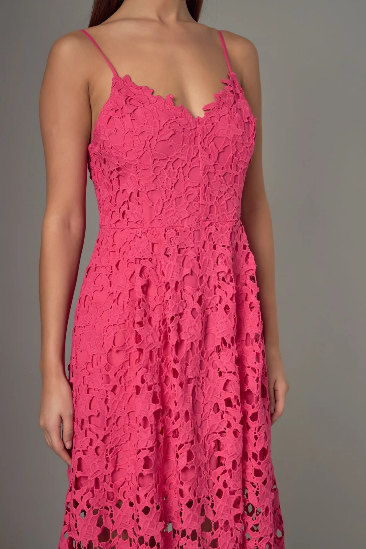 Endless Rose - Lace Midi Dress