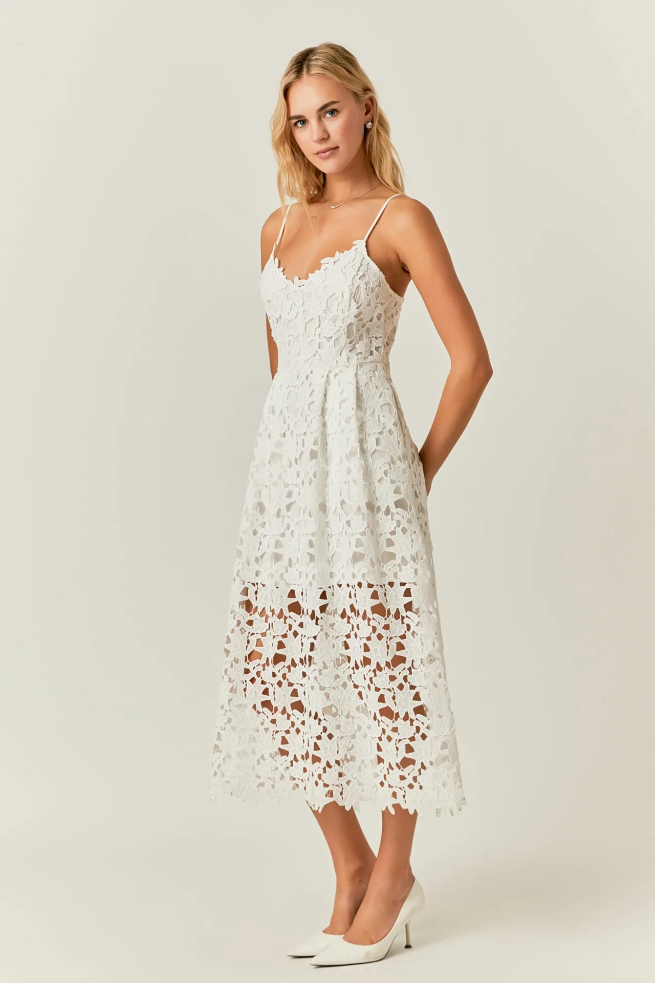 Endless Rose - Lace Midi Dress