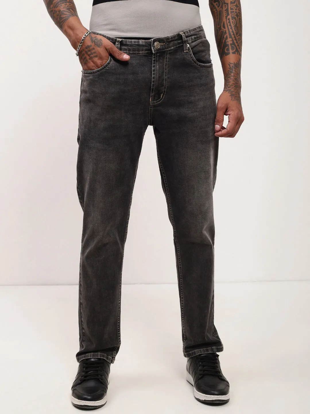 Men Grey Solid Straight Fit Acid Wash Stretchable Jeans