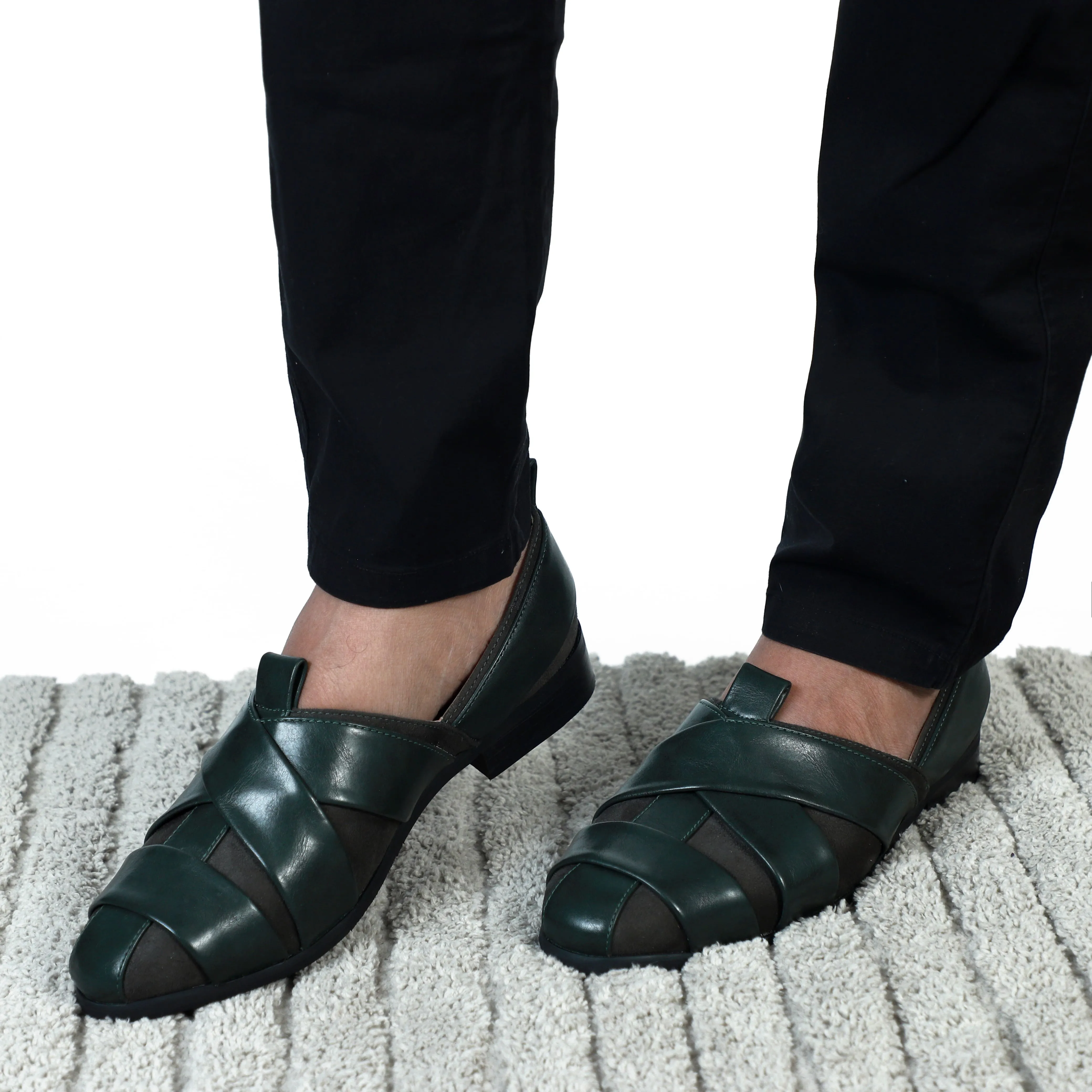 NICHE Olive Nawab Designer Sandal