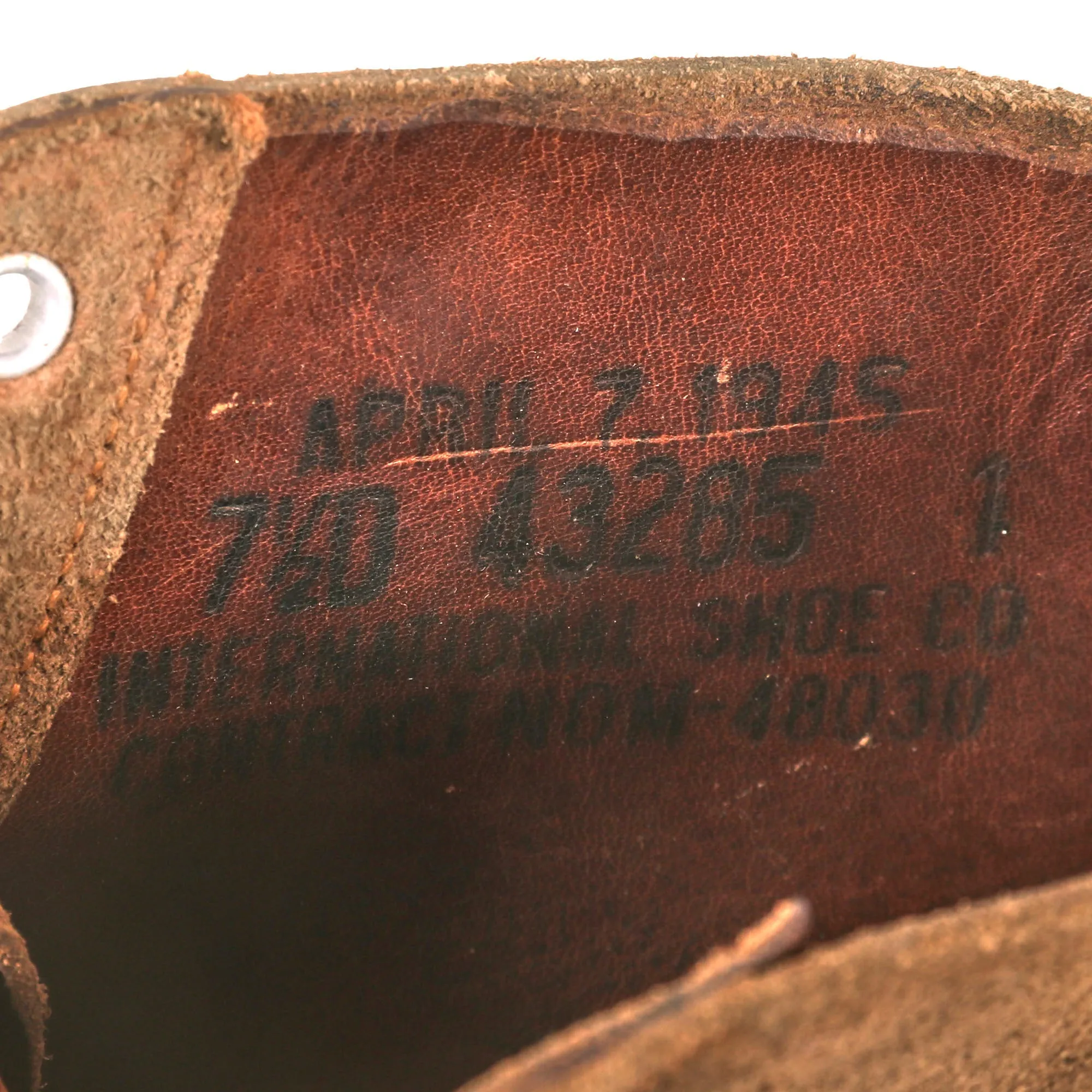Original U.S. WWII Pair of Marine Corps Unissued USMC Boondocker Boots by International Shoe Co. - Size 7½D - 1945 Dated