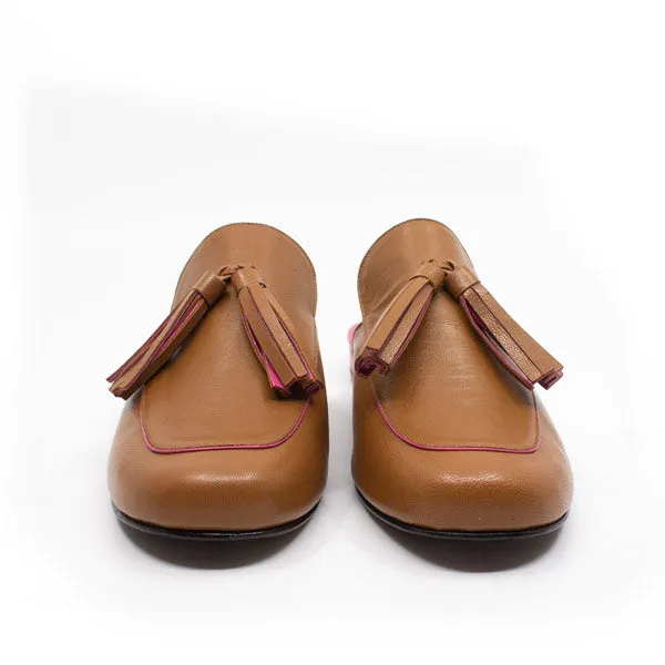 Renata Caramel | Slip-on leather loafer